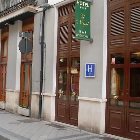 Hotel El Nogal
