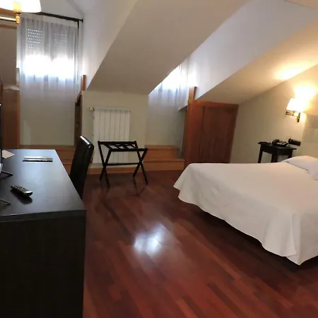 Szálloda El Nogal 3*